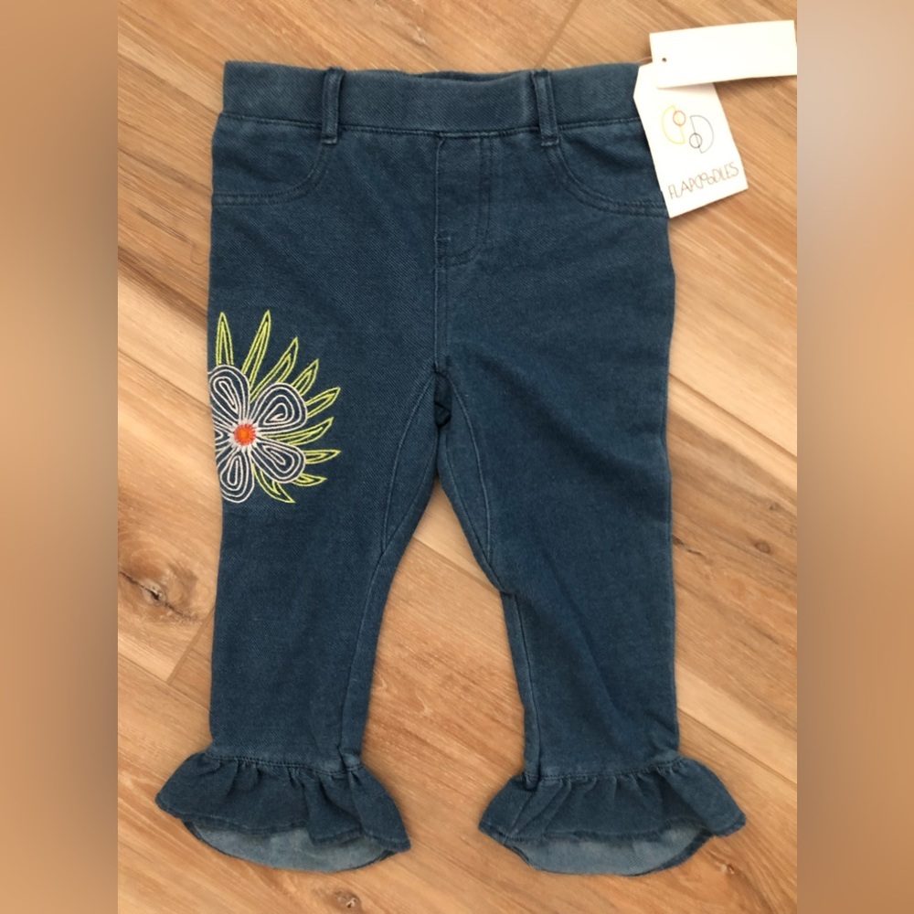 Flapdoodles Embroidered Pants 6 NWT